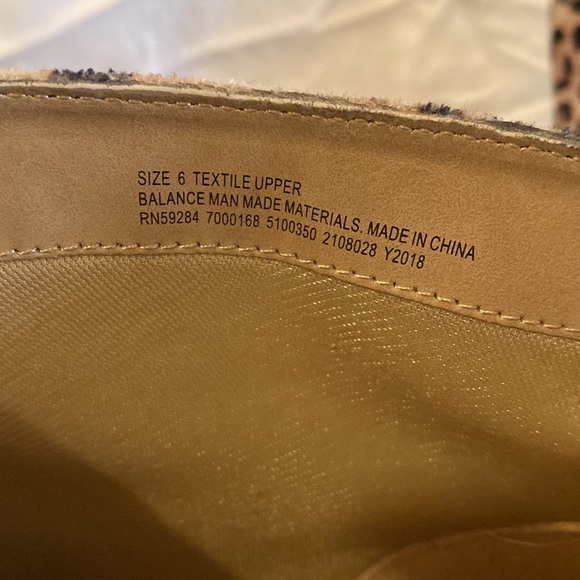 Leopard Print Ankle Boots Big Kids size 6 fits like Women’s size 8 - Picture 4 of 6